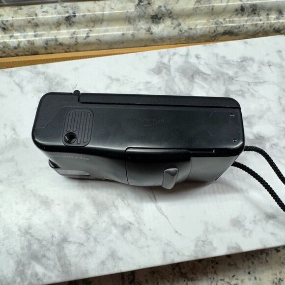 Olympus Infinity Jr 35mm Point & Shoot Camera w/ 35mm f3.5 Lens Tested - Picture 8 of 9